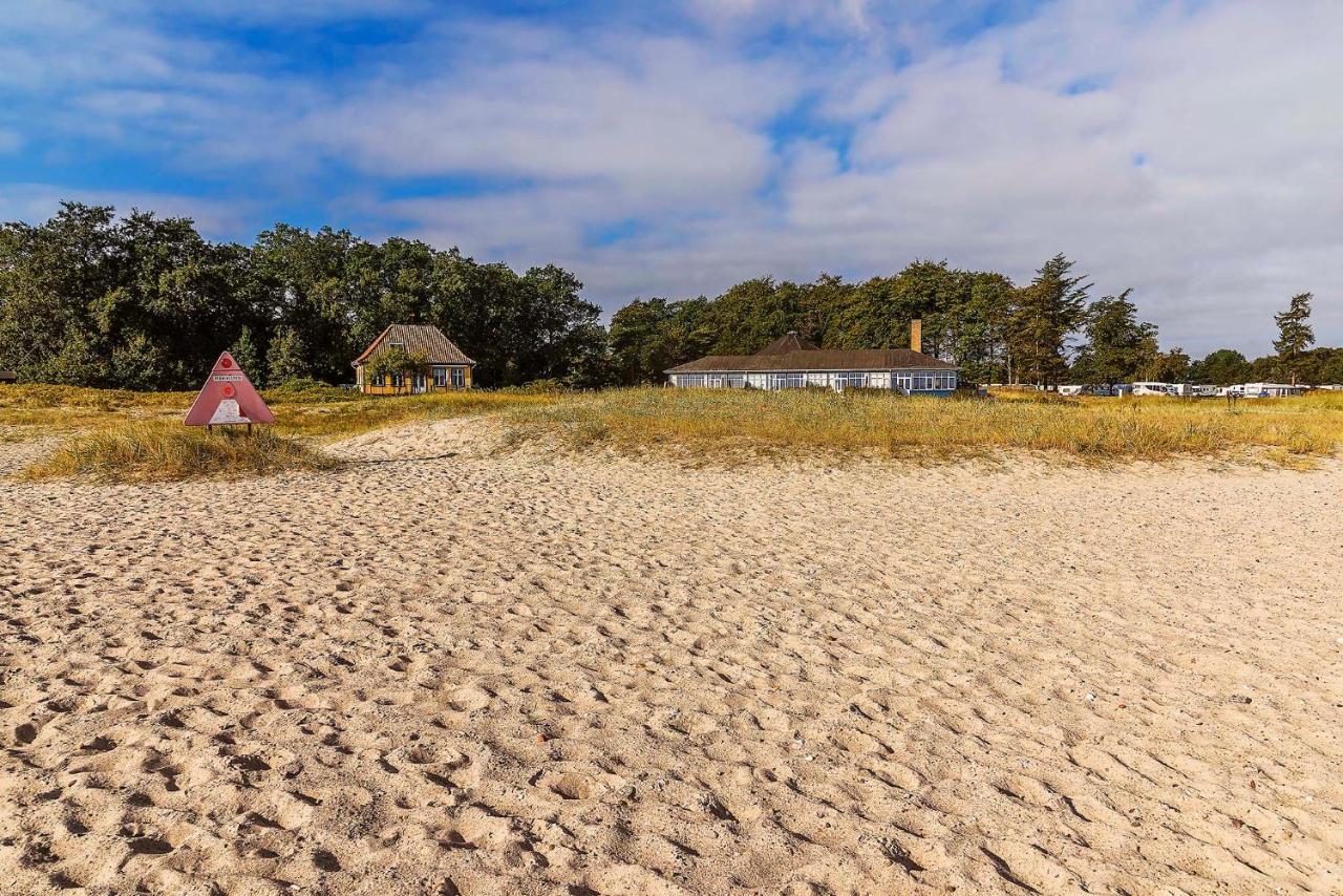 Skaerven Beachfront Apartments And Cottage Nyborg Extérieur photo