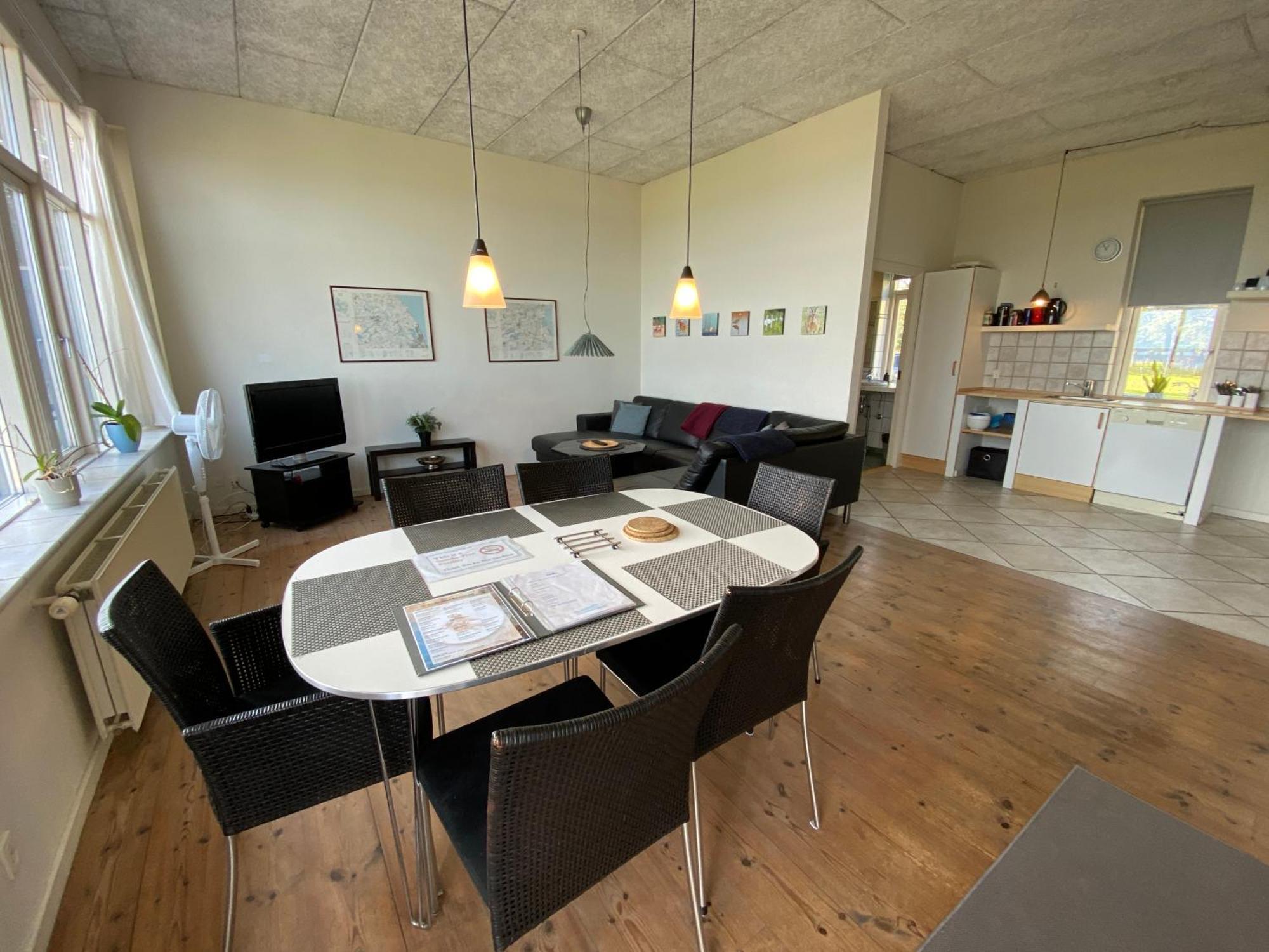 Skaerven Beachfront Apartments And Cottage Nyborg Extérieur photo